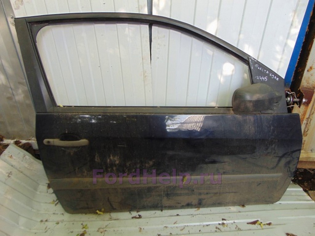 Дверь передняя правая фиолетовая купе Форд Фиеста