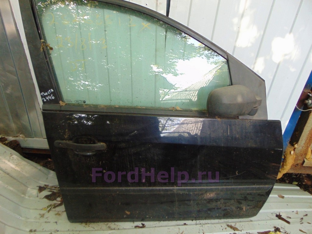 Дверь передняя правая фиолетовая хетчбек Форд Фиеста