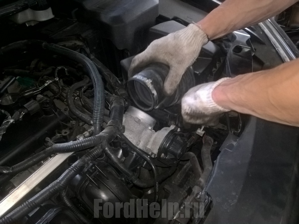 Замена подушек двигателя Форд Фокус 2 (7).jpg